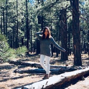 Meet your Posher, Celeste